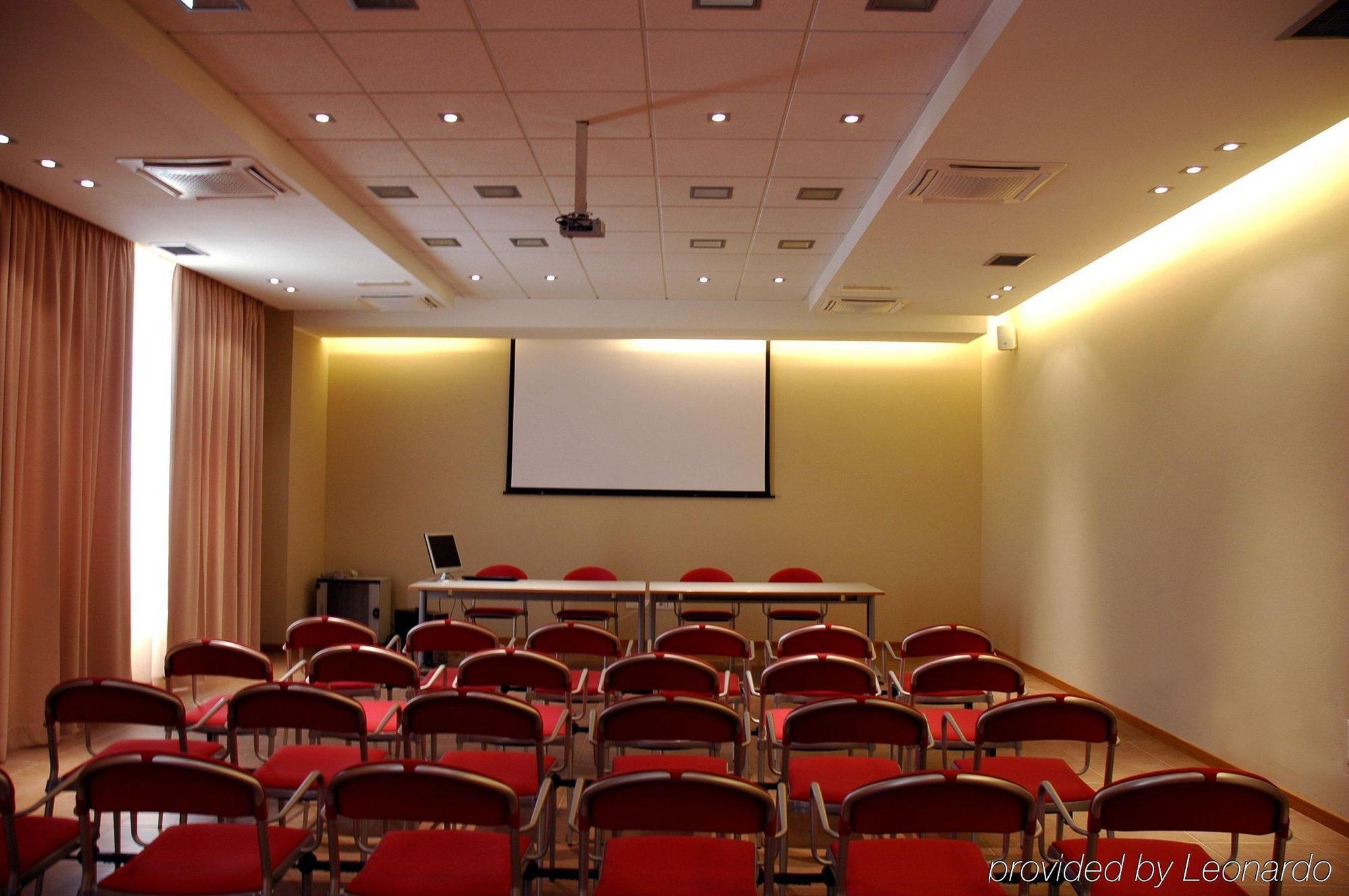 Tati Hotel Lugo  Dış mekan fotoğraf