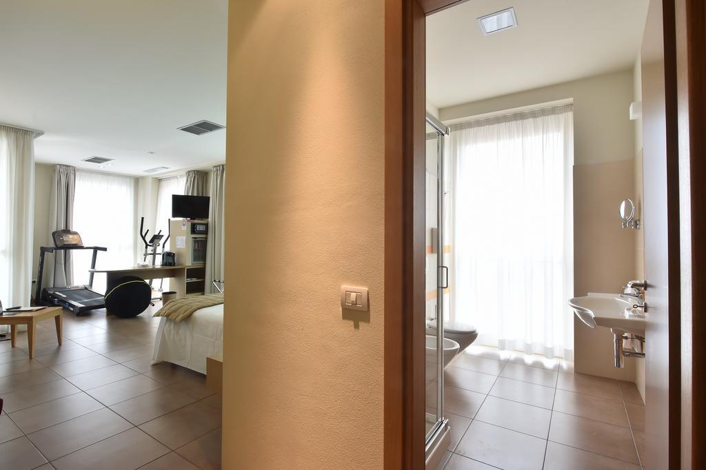 Tati Hotel Lugo  Dış mekan fotoğraf