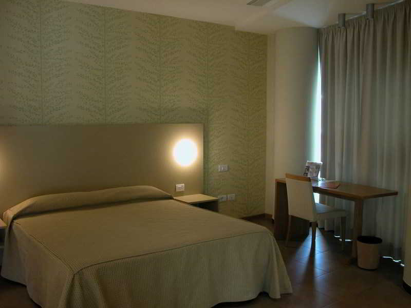 Tati Hotel Lugo  Dış mekan fotoğraf