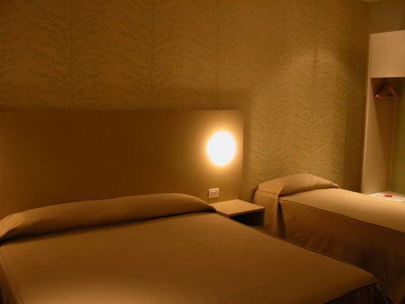 Tati Hotel Lugo  Dış mekan fotoğraf